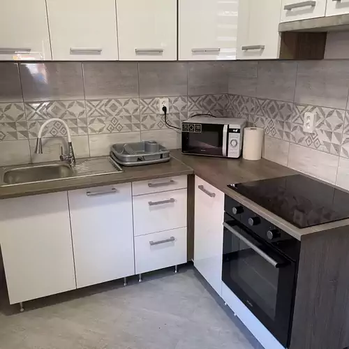 Ponty Apartman Kunfehértó 002 kép