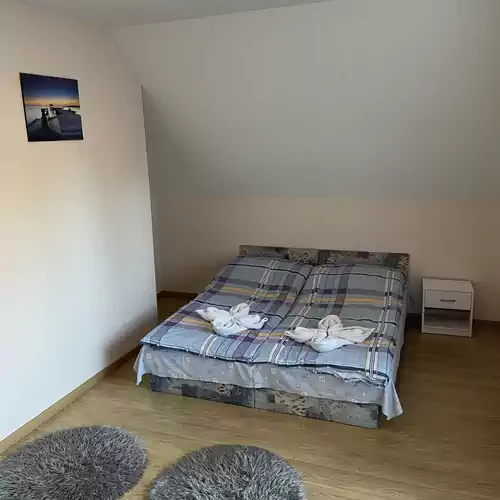 Ponty Apartman Kunfehértó 011 kép