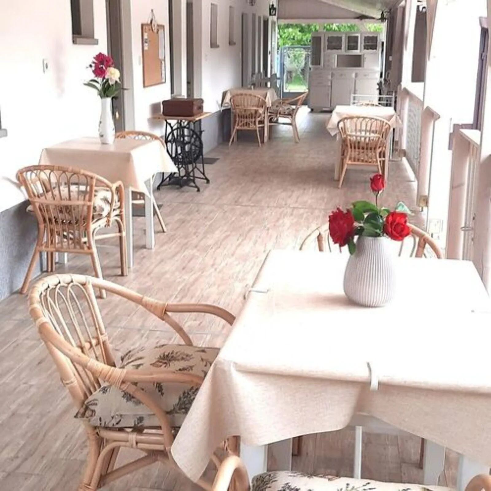 Nosztalgia Apartman Abádszalók
