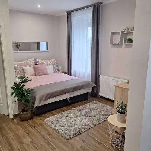 Várfal Apartman Eger 001 kép