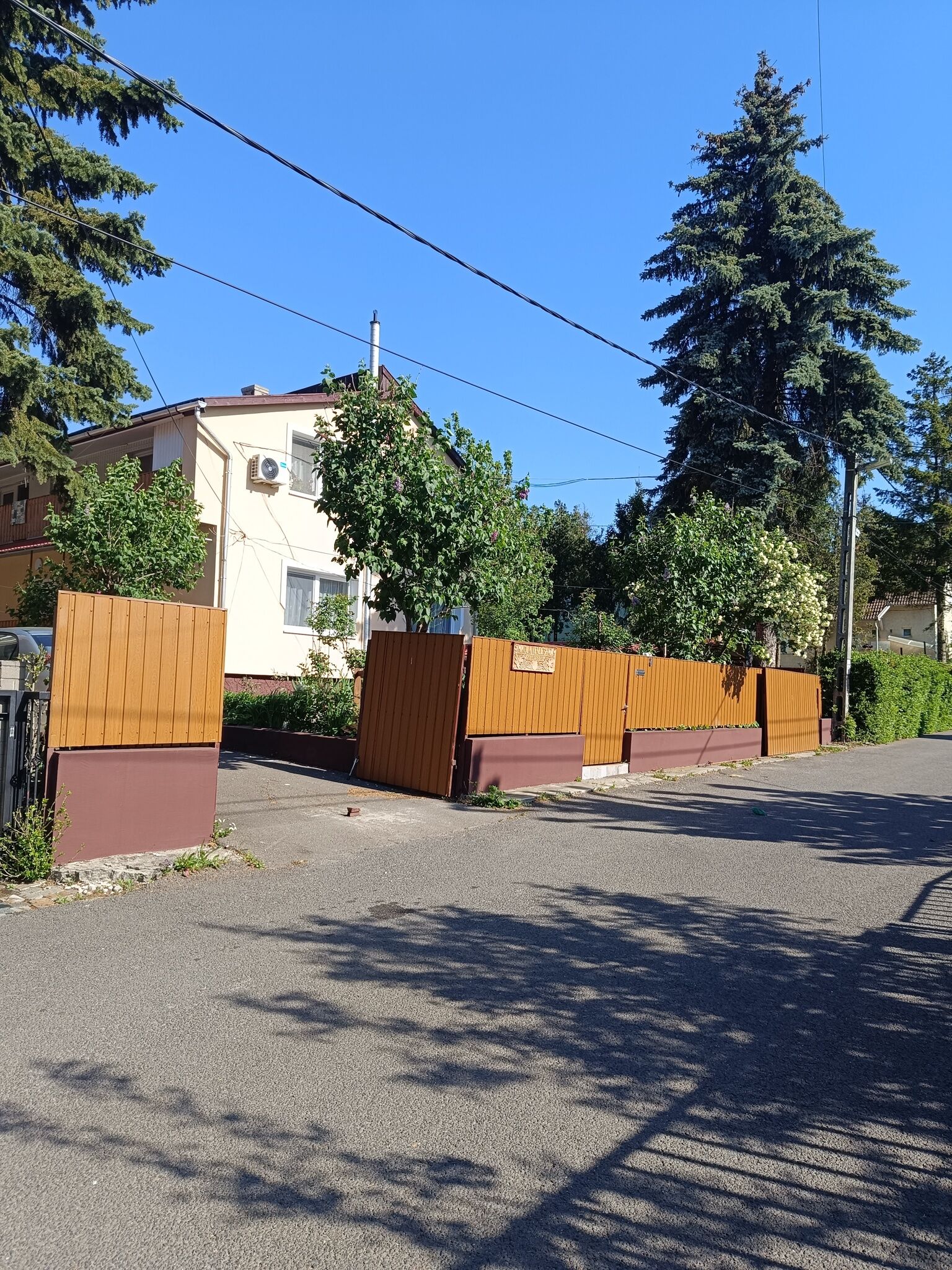 Mikola Vendégház Pálosvörösmart