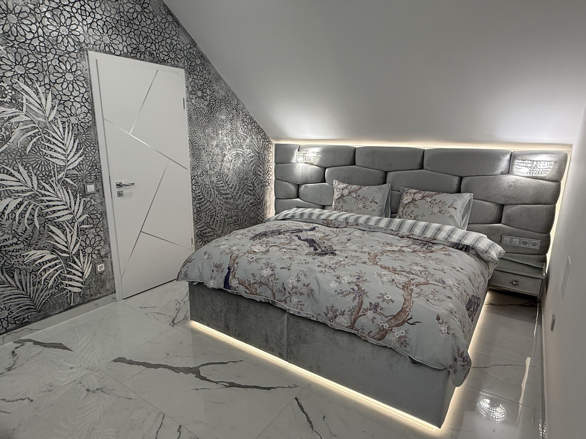 Peter & Roza Modern Apartmanház Balatonmáriafürdő