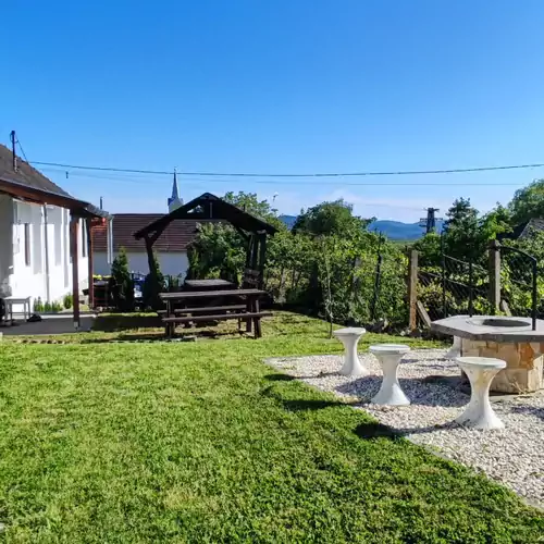 Csucska-Lak Vendégház Füzérkajata 002 kép
