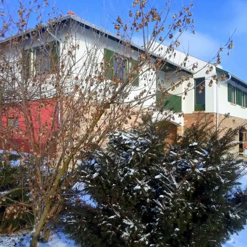 Lovas Zugoly Magánszállás Csabdi 003 kép