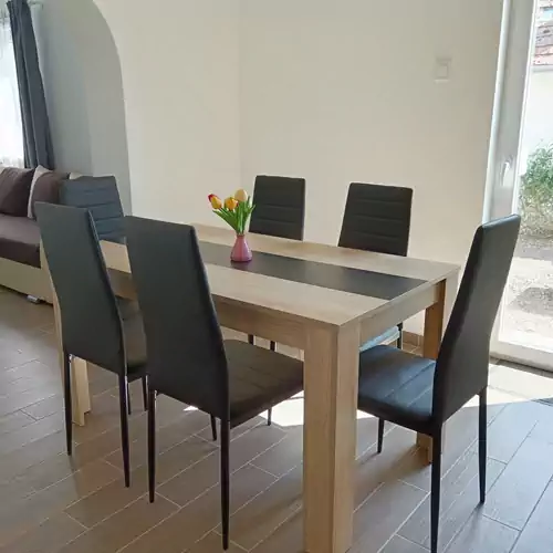 Sárgarigó 4 Pihenőház Tiszafüred 005 kép