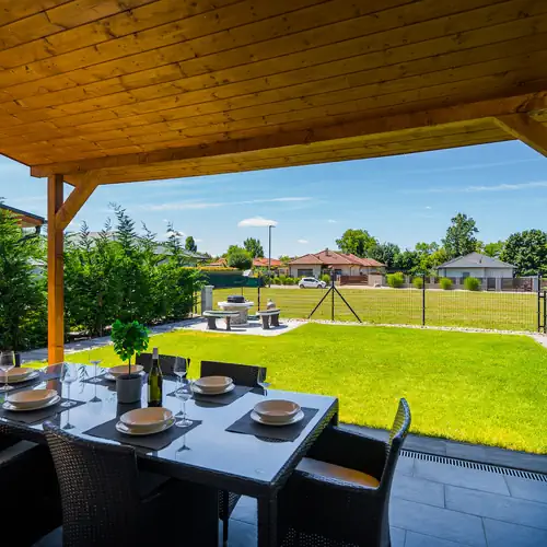 Roni Apartmanok Siófok 023 kép