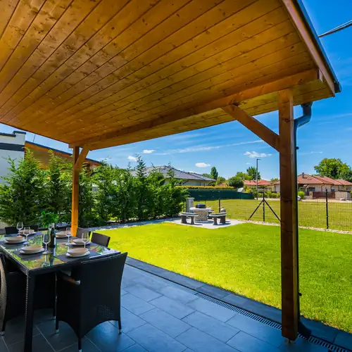 Roni Apartmanok Siófok 019 kép