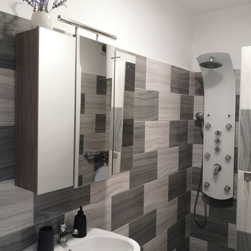 Dorka Apartman Vonyarcvashegy   4