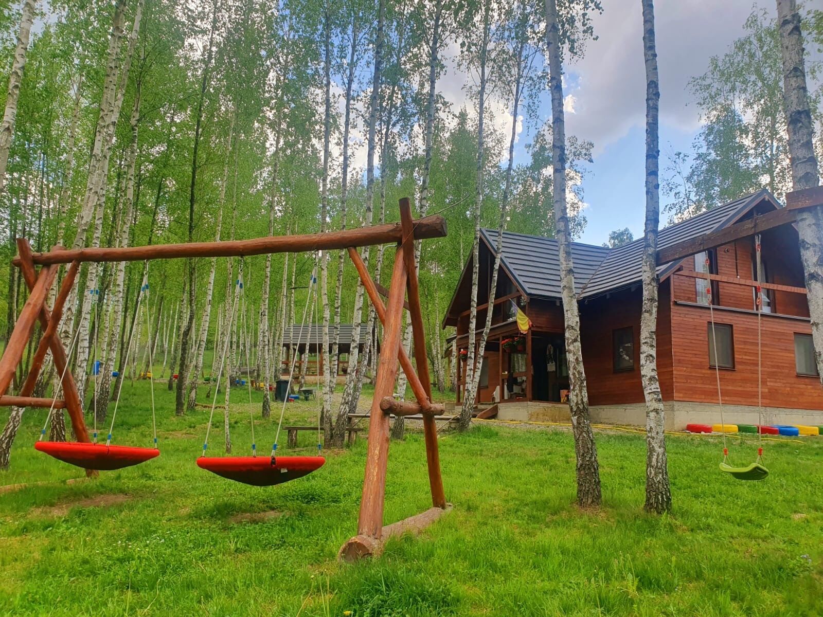 Cabana Cu Mesteceni Văleni