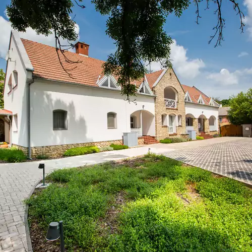 Deres Apartmanház Lókút 031 kép