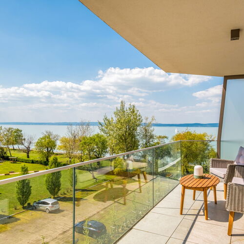 Coral 64 Premium Apartment Siófok  4