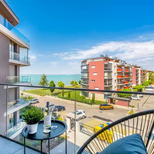 Coral Premium Suite Apartment Siófok