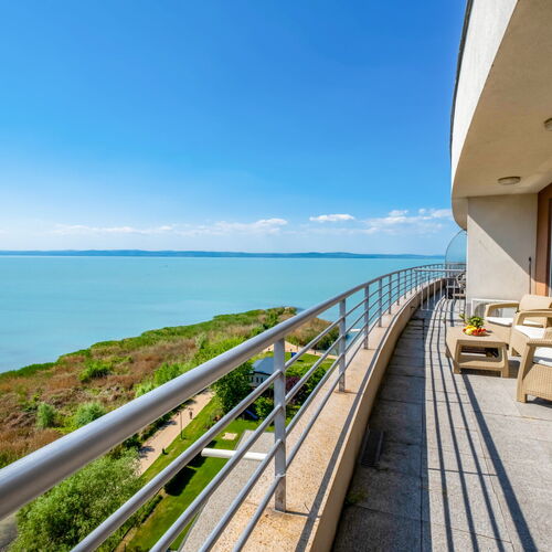 MF Club 218 Panorama Wellness Apartman Siófok   2
