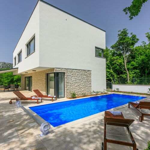 Villa Luce Kostelj  2