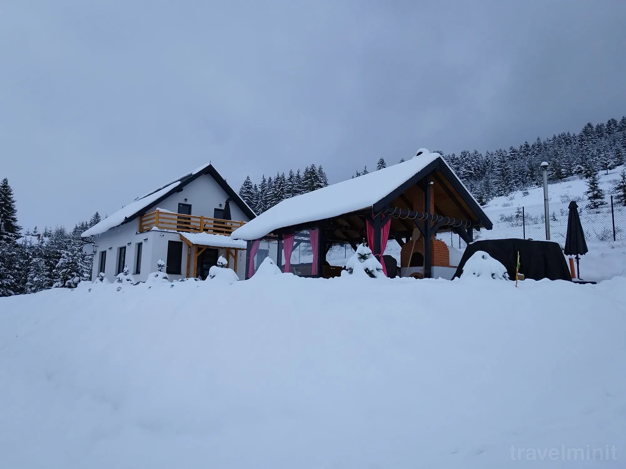 Cabana Deasupra Norilor Ghiduț