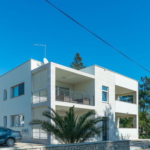 Apartment Martan Vir II  4