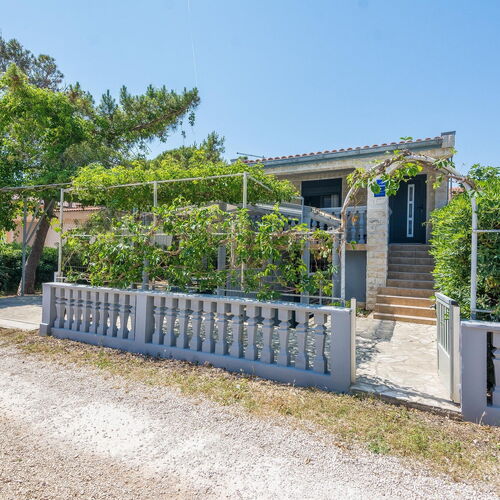 Apartments Bilic Vir II  3