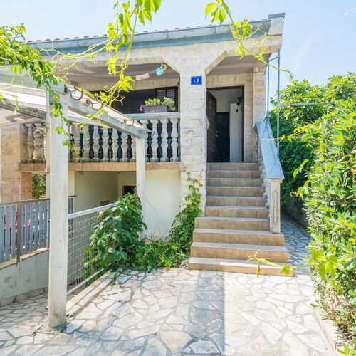 Apartments Bilic Vir II  2