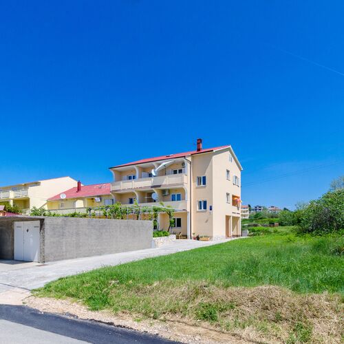 Apartments and Room Sime M Lopar