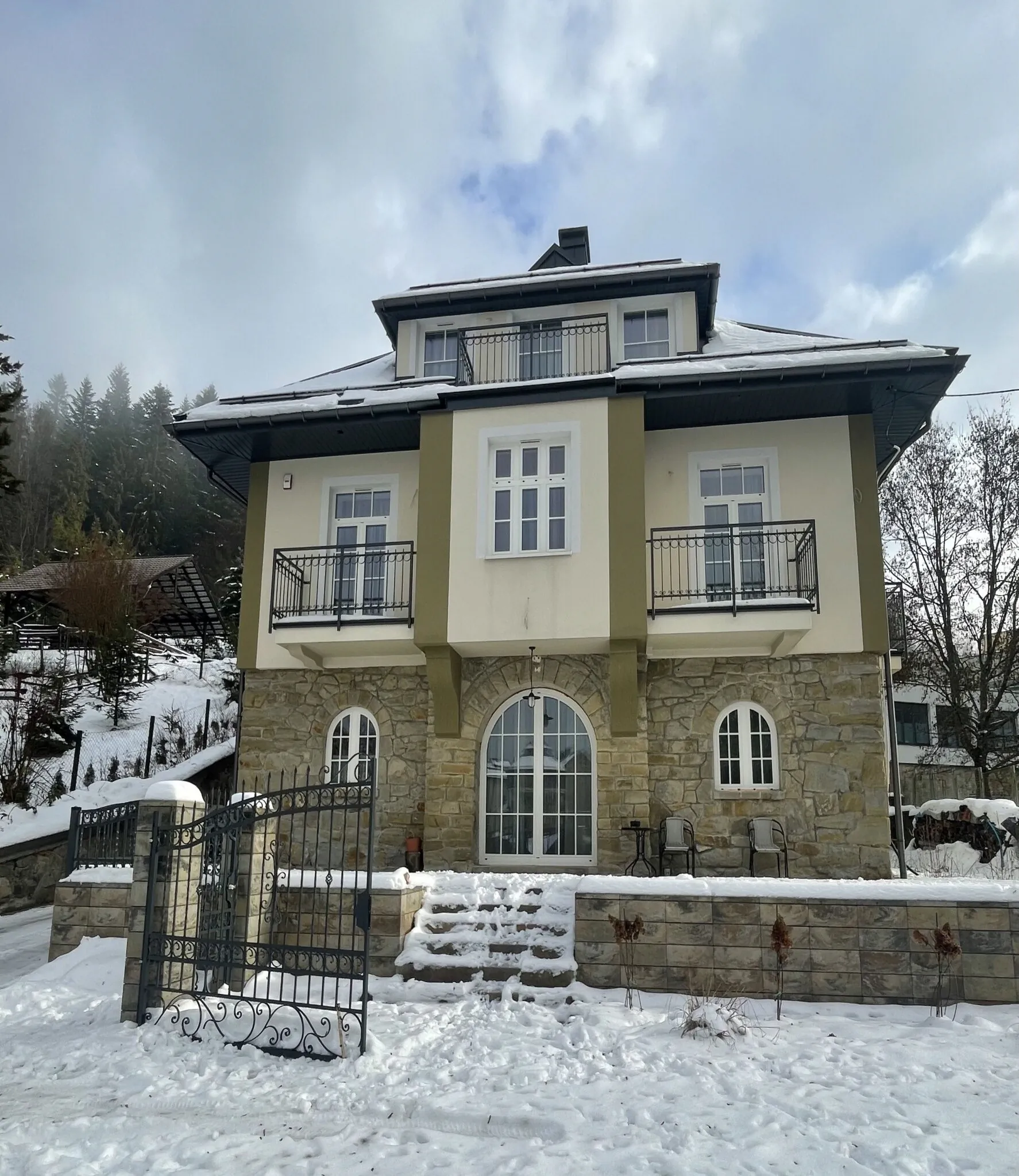 Willa Zalesie Krynica-Zdrój