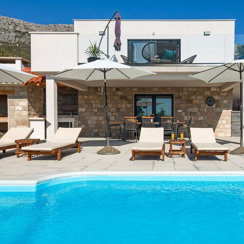 Villa Petra Kastel Sucurac  2