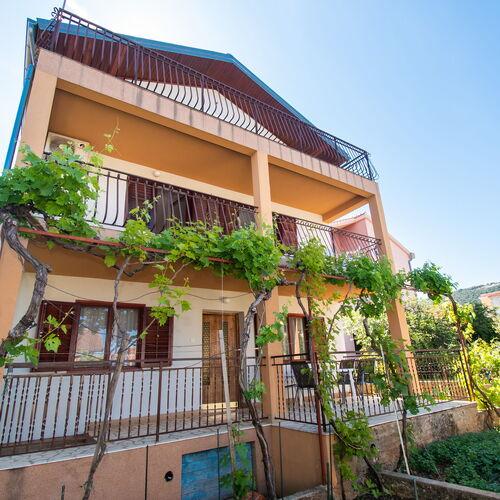 Apartments Vita Niko Grebastica  2