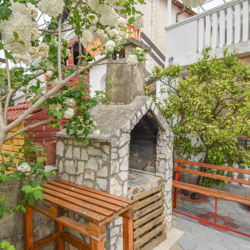 Apartment Rota Turanj  4