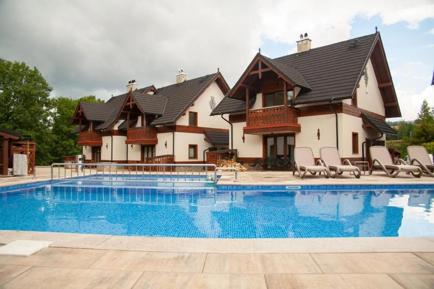 Apartament Pienińska Grota - z Kominkiem i Basenem Szczawnica