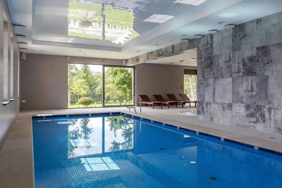 Leśny Dwór Sulęczyno