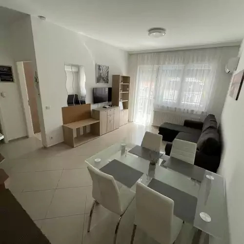 LillaWellness Apartman Siófok 002 kép