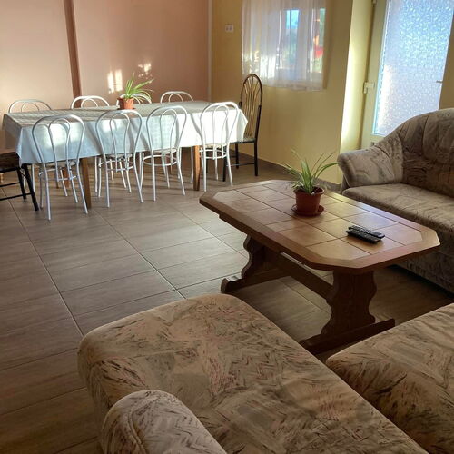 Dóra Apartman Balatonfenyves   2