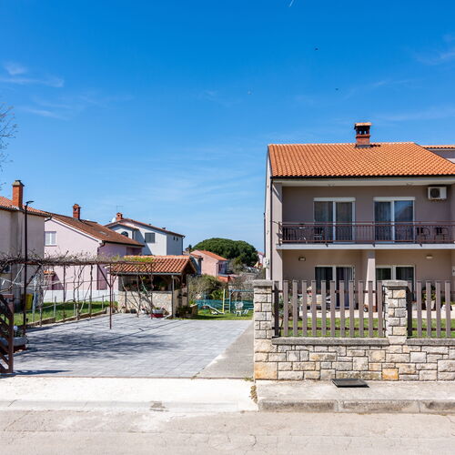 Apartmanok Gyermekes Családok Részére Valbandon, Fazana - 19511 Valbandon  2