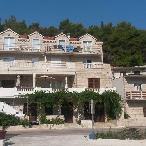 Apartment Ina Povlja