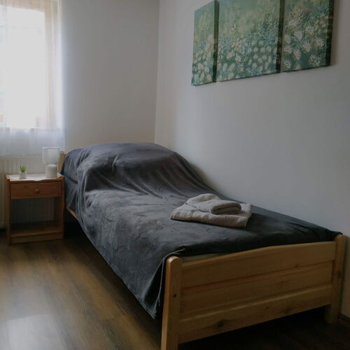 Hálószoba - 2 db egyszemélyes ágy