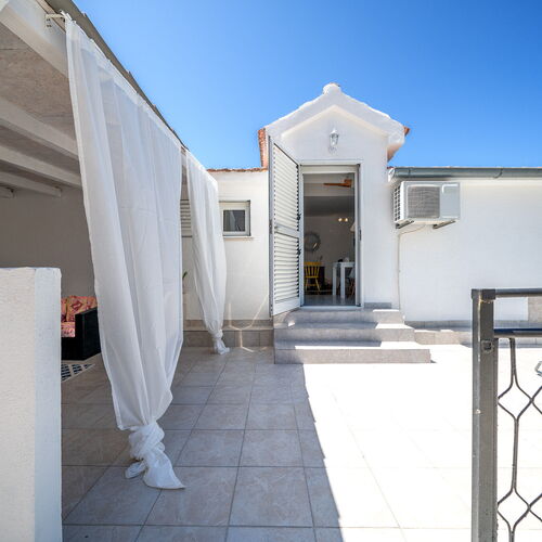 Apartment Marea Srima  4