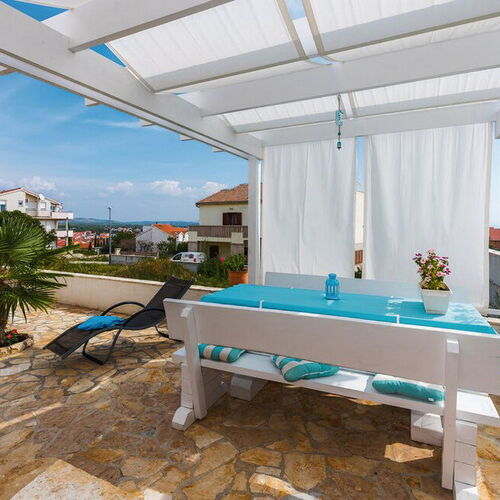 Apartment Private Garden Vodice  2