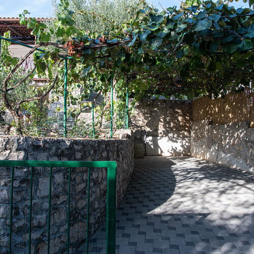 Apartment Vera Okrug Gornji  2