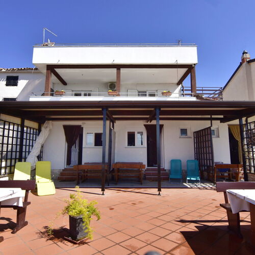 Apartmani Vesna Zambratija  2