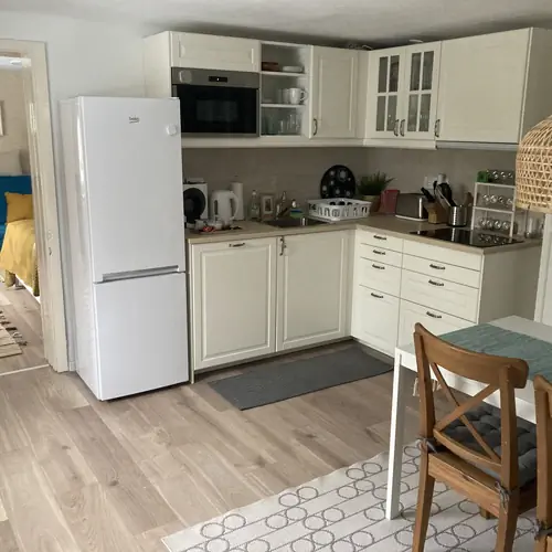 &Eacute;tkező-konyha