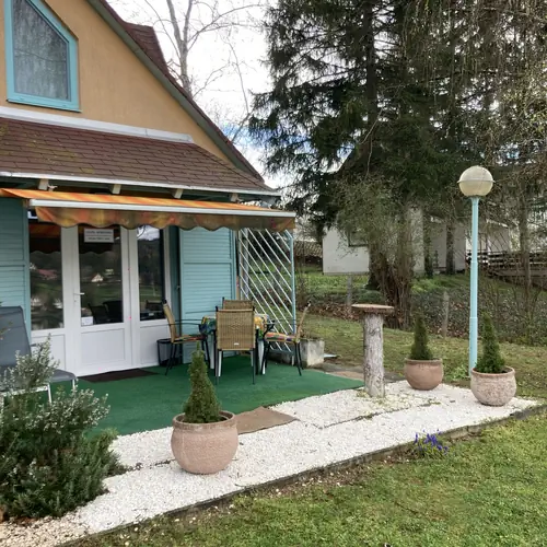 T&oacute;ra n&eacute;ző terasz