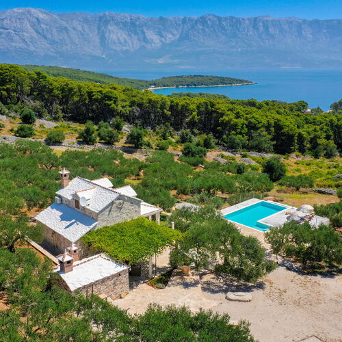 Villa Frida Sumartin  4
