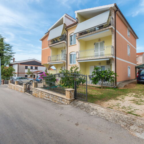 Apartment Marigold Sv. Filip i Jakov  2