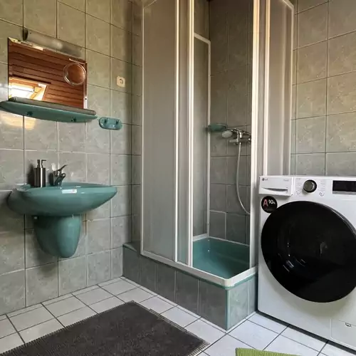 Krisztina Nyaraló Vonyarcvashegy 031 kép