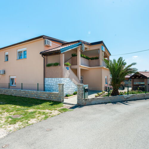 Apartmanok Parkolóhellyel Nin, Zadar - 19555 Nin  2