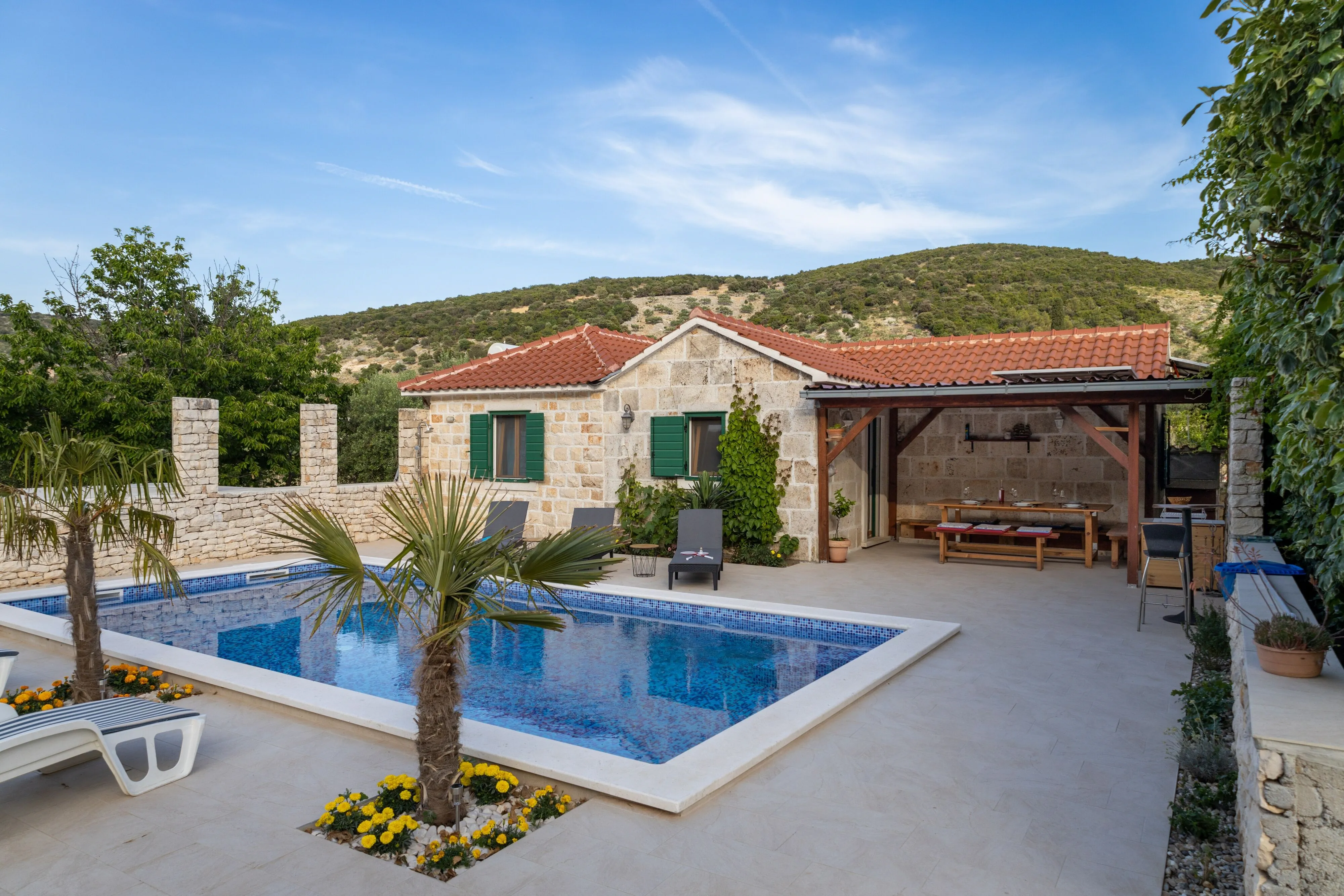 Family Friendly House With A Swimming Pool Postira, Brač - 19563 Postira