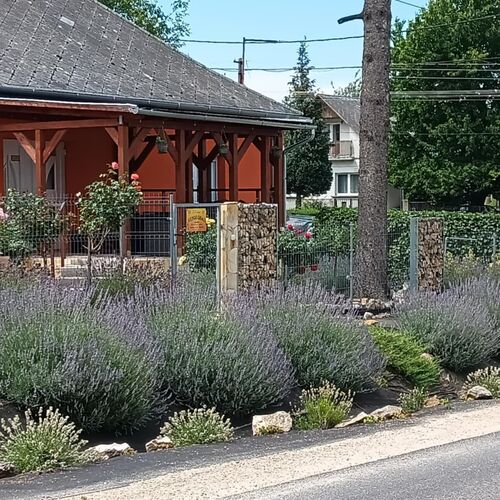 Rózsa Vendégház a Bakony-szívében Zirc