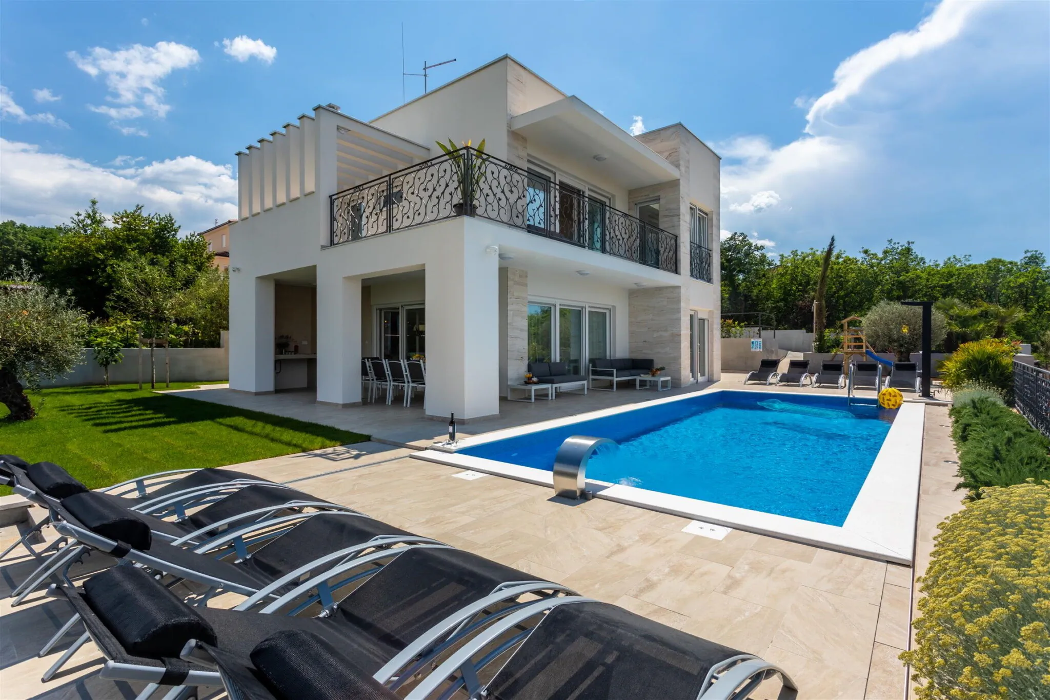 Villa Zarra Klimno