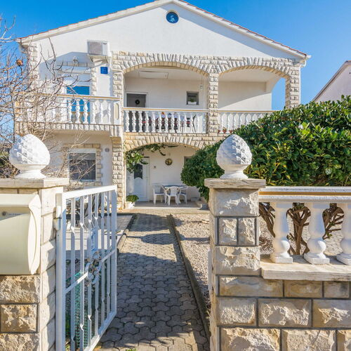 Apartment Kikas Vir  4