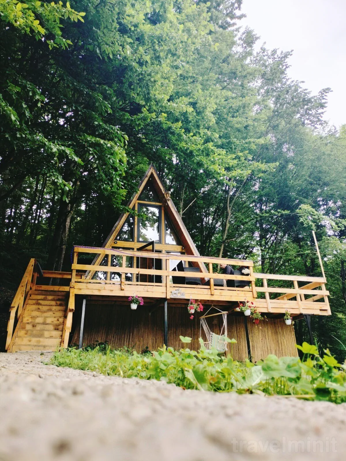 Cabana A-frame ,,la Constantini,, Curtea de Argeș
