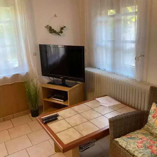 Horváth Apartmanház Szigliget 005 kép